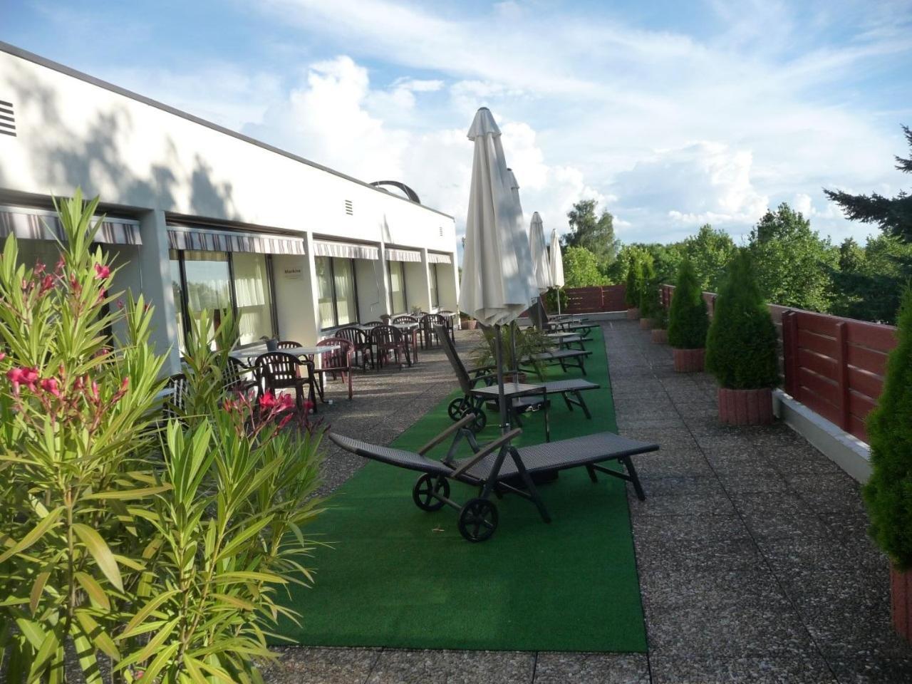 Chalet Swiss - App.Nelles Bad Füssing Esterno foto